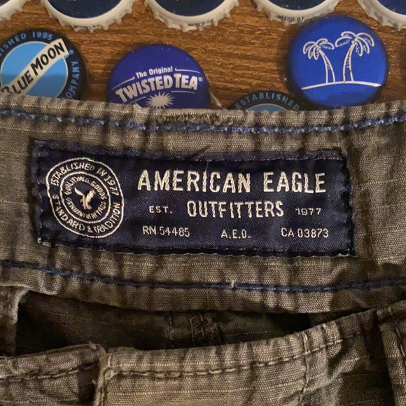 American Eagle Olive Green Cargo shorts - Picture 6 of 8